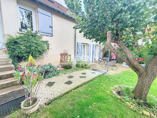Vente Maison 4 pièces 110.36 m2 Bueil