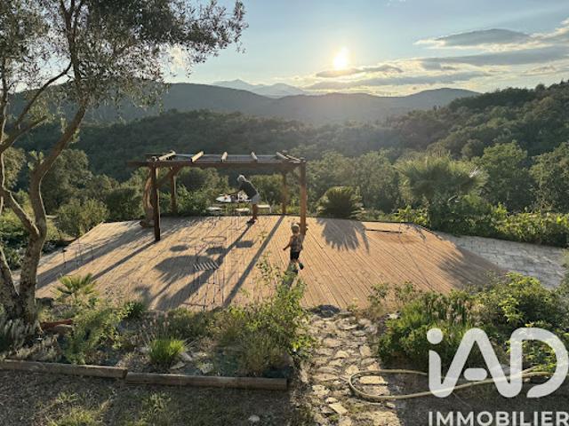 Vente Maison 4 pièces 111 m2 Oms