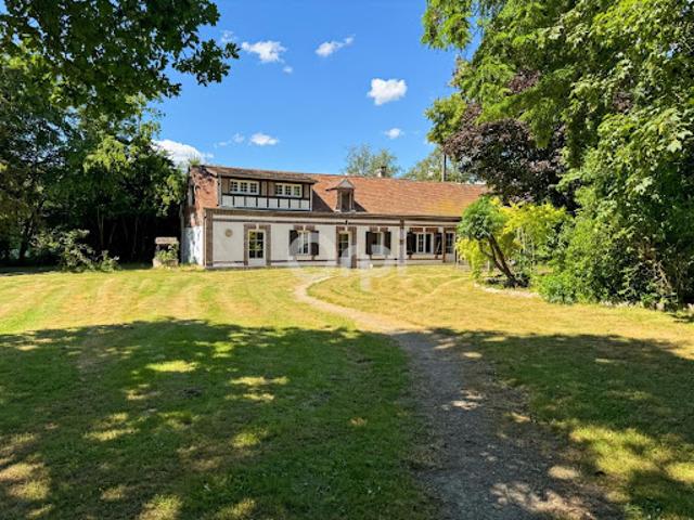 Vente Maison 4 pièces 112 m2 Sylvains les Moulins