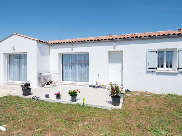 Vente Maison 4 pièces 112 m2 Saint Just Luzac