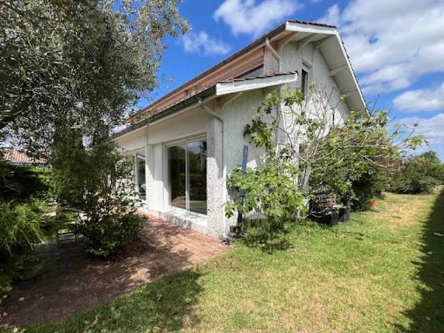 Vente Maison 4 pièces 124 m2 Saint Médard en Jalles