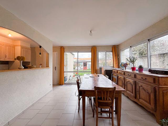Vente Maison 4 pièces 124.19 m2 Angers