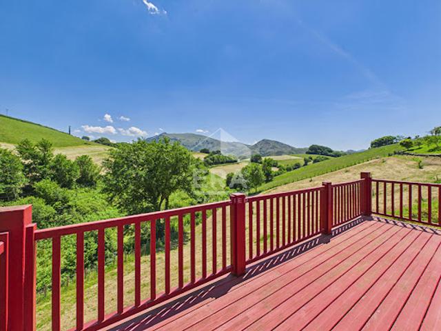 Vente Maison 4 pièces 125 m2 Hasparren