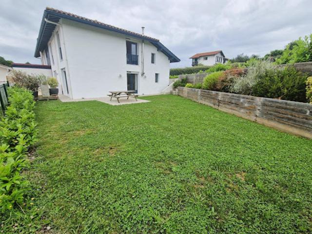 Vente Maison 4 pièces 125 m2 Arbonne