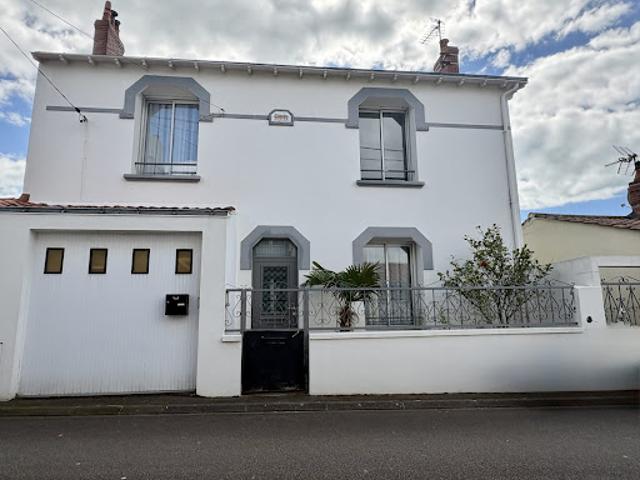 Vente Maison 4 pièces 127 m2 Les Sables d'Olonne