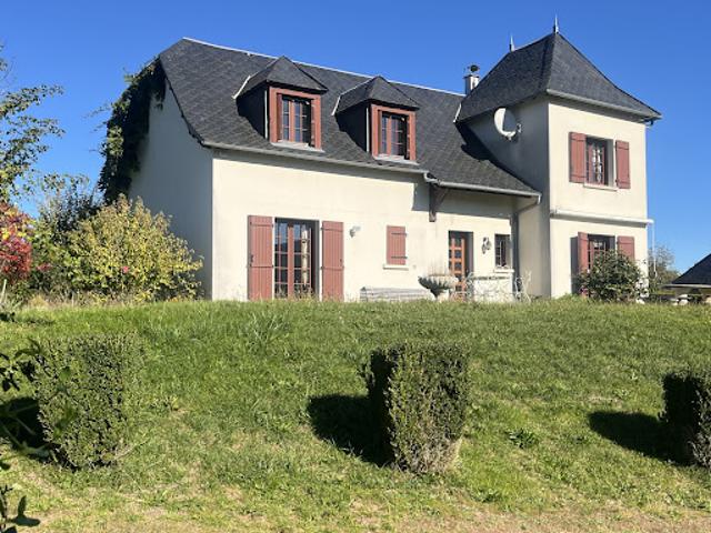 Vente Maison 4 pièces 127 m2 Saignes