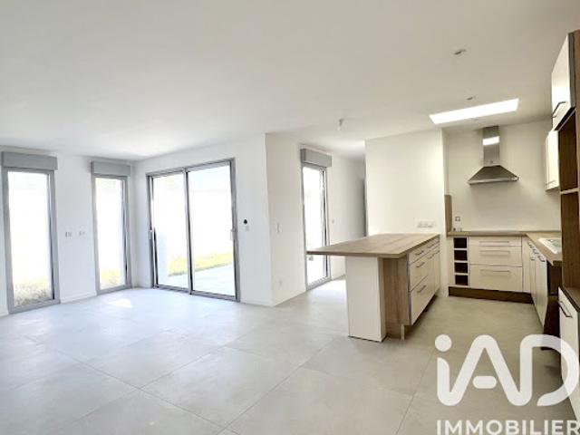 Vente Maison 4 pièces 128 m2 Aytre