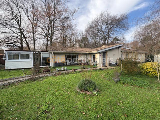 Vente Maison 4 pièces 128 m2 Queyrac
