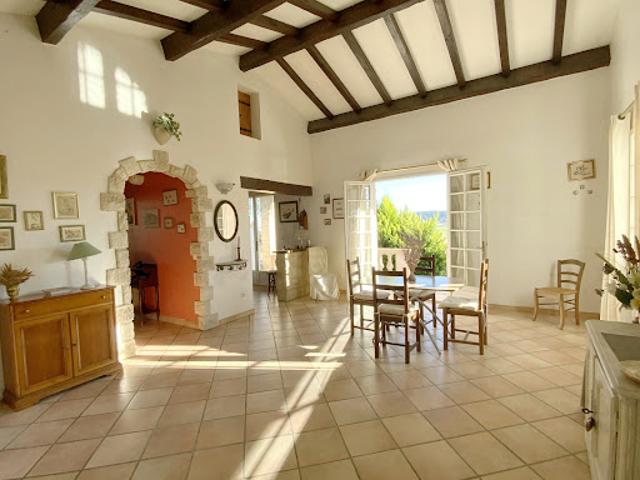 Vente Maison 4 pièces 128 m2 Uzès
