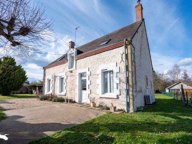 Vente Maison 4 pièces 129 m2 Saint Hilaire de Court