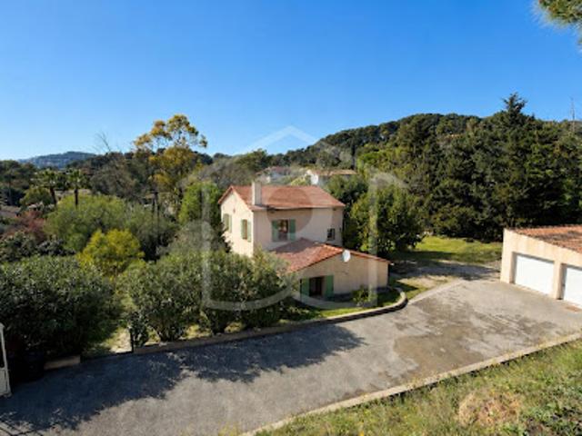 Vente Maison 4 pièces 120 m2 Antibes