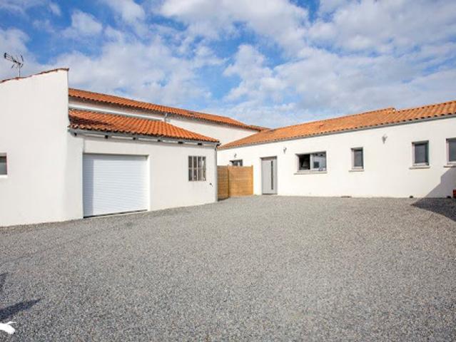 Vente Maison 4 pièces 120 m2 Saint laurent de la pree