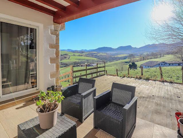 Vente Maison 4 pièces 120 m2 Sare