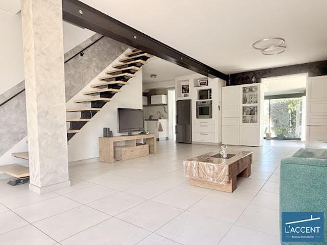 Vente Maison 4 pièces 120 m2 Vauvert