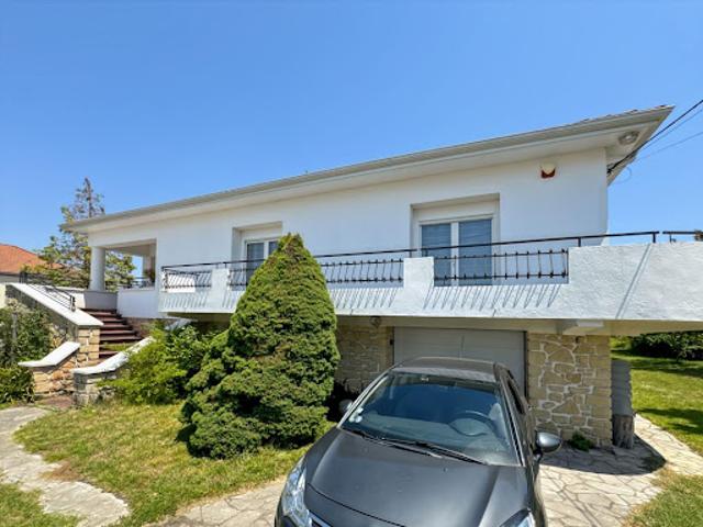 Vente Maison 4 pièces 122 m2 Neuvic