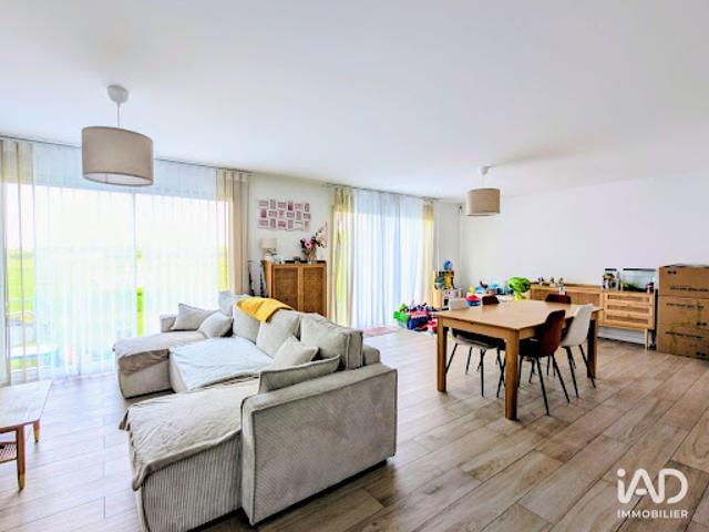 Vente Maison 4 pièces 122 m2 La Neuville Garnier