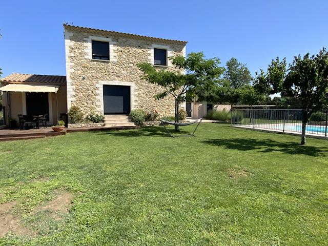 Vente Maison 4 pièces 122 m2 Uzès