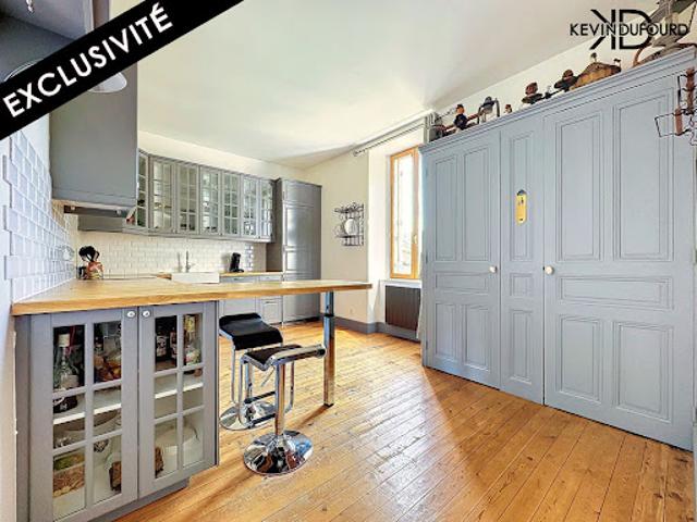 Vente Appartement 4 pièces 122 m2 Vals les Bains