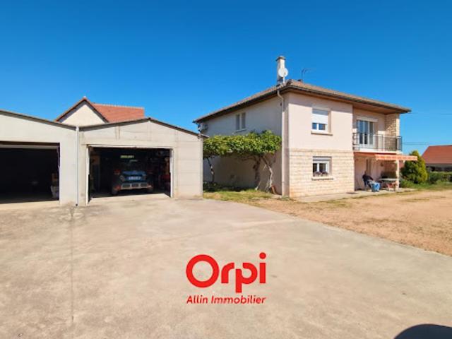 Vente Maison 4 pièces 123 m2 Domérat