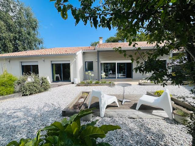 Vente Maison 4 pièces 123.47 m2 Gujan Mestras