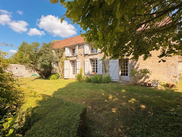 Vente Maison 4 pièces 135 m2 Arville