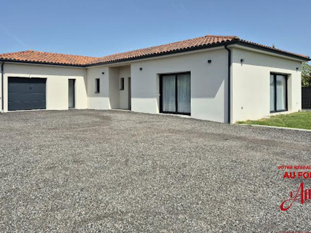 Vente Maison 4 pièces 135 m2 Fronton