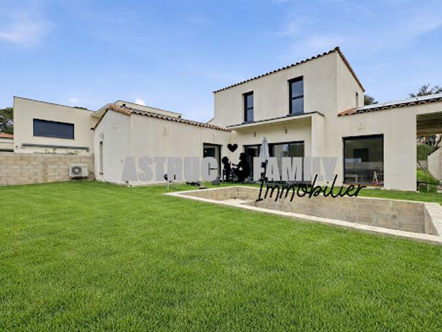 Vente Maison 4 pièces 135 m2 Vergèze