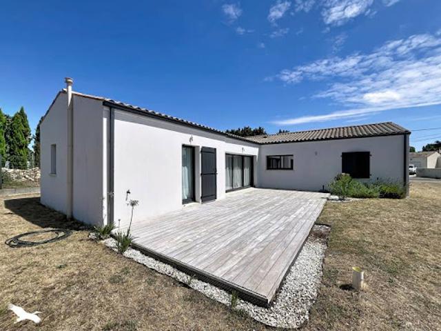 Vente Maison 4 pièces 136 m2 Romegoux