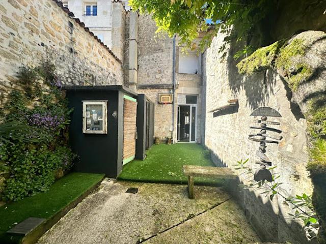 Vente Maison 4 pièces 136 m2 Saintes