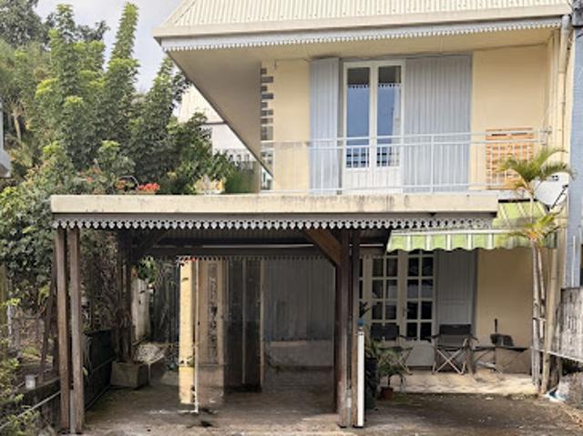 Vente Maison 4 pièces 137 m2 Le tampon