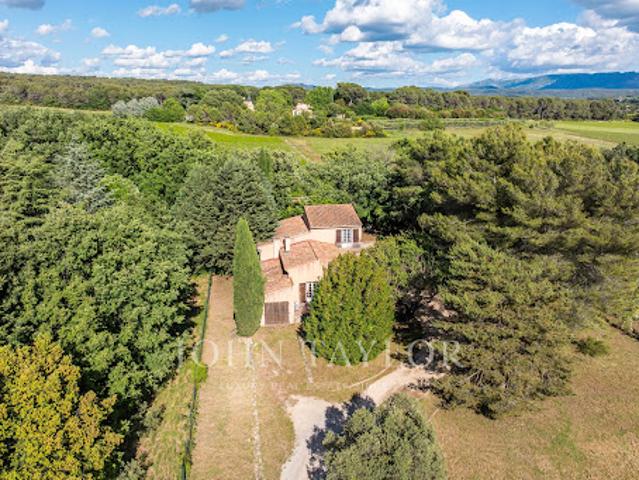 Vente Maison 4 pièces 138 m2 Aix en Provence