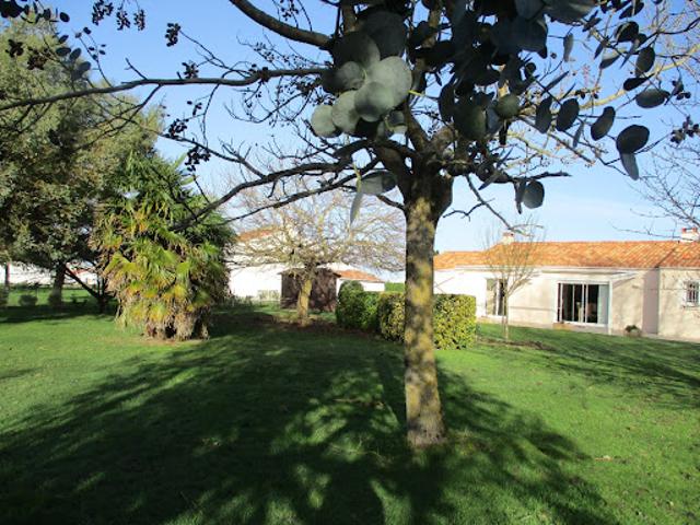 Vente Maison 4 pièces 139 m2 Saint Vincent sur Jard