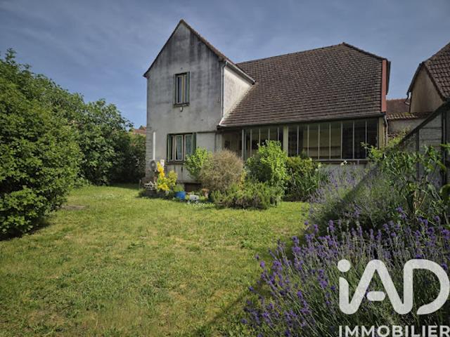 Vente Maison 4 pièces 130 m2 Neuvy Sautour