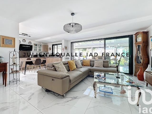 Vente Maison 4 pièces 130 m2 Carnoux en Provence