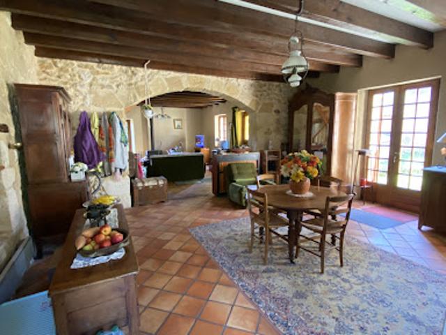Vente Maison 4 pièces 130 m2 Queyssac