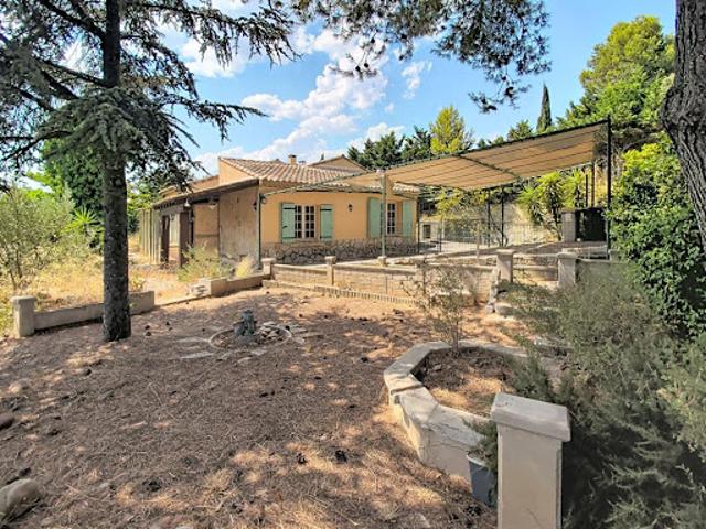 Vente Maison 4 pièces 130 m2 Tavel