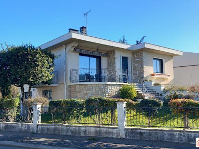 Vente Maison 4 pièces 131 m2 Colayrac Saint Cirq