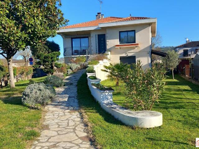 Vente Maison 4 pièces 131 m2 Colayrac Saint Cirq