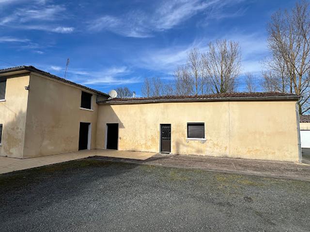 Vente Maison 4 pièces 132 m2 Gensac la Pallue