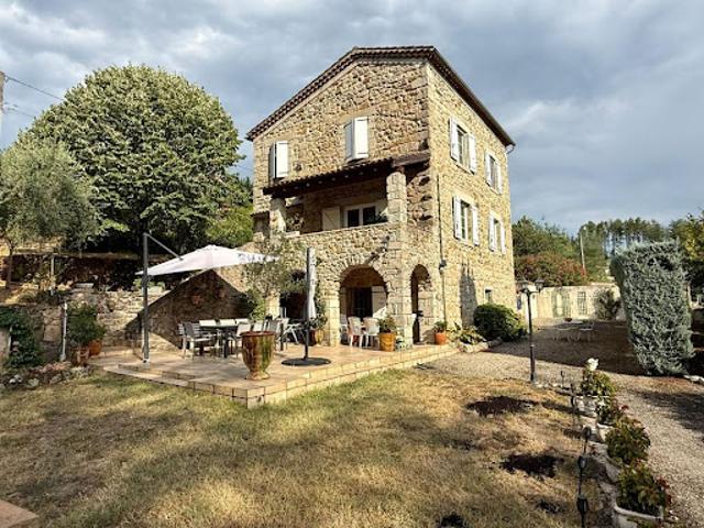Vente Maison 4 pièces 132.25 m2 Joyeuse
