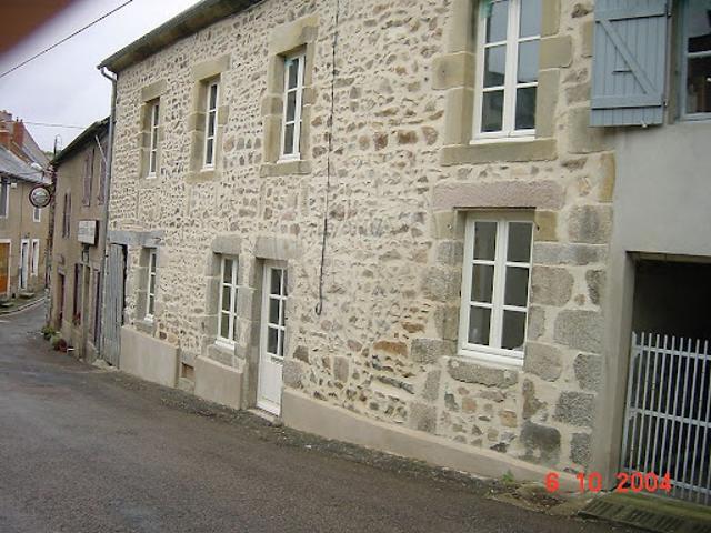 Vente Maison 4 pièces 133 m2 Larochemillay