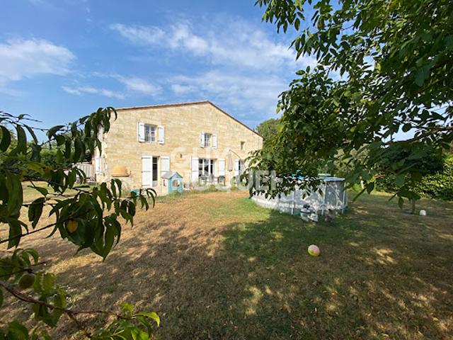 Vente Maison 4 pièces 133 m2 Saint Emilion