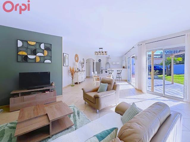 Vente Maison 4 pièces 133 m2 Talmont Saint Hilaire