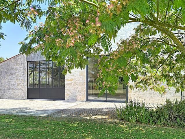Vente Maison 4 pièces 144 m2 La Grève sur Mignon