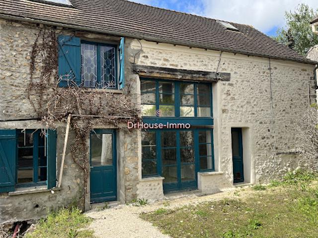 Vente Maison 4 pièces 145 m2 Fontenay le Vicomte