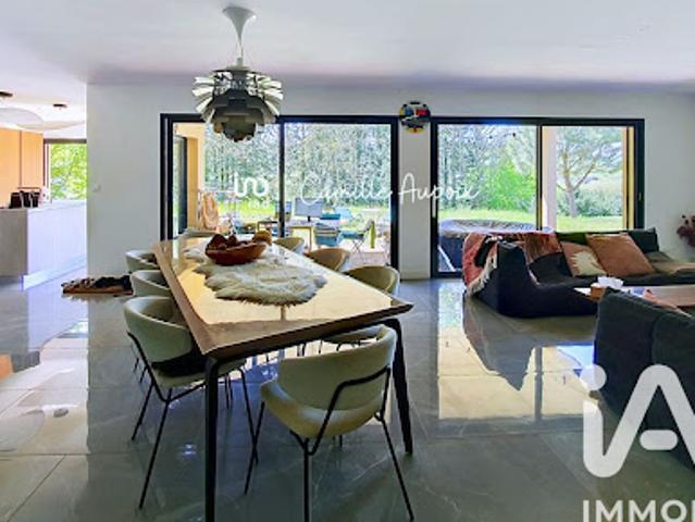 Vente Maison 4 pièces 145 m2 Saint Forgeux
