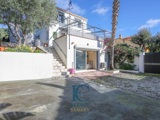 Vente Maison 4 pièces 145 m2 Six Fours les Plages