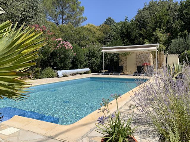 Vente Maison 4 pièces 145 m2 Uzès