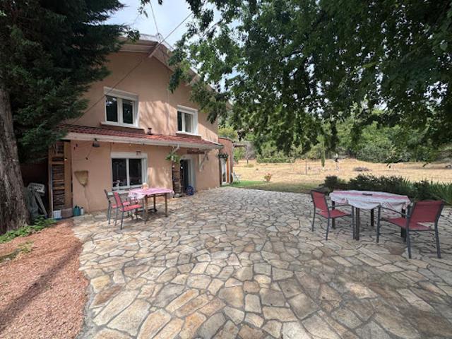 Vente Maison 4 pièces 146 m2 Crémieu