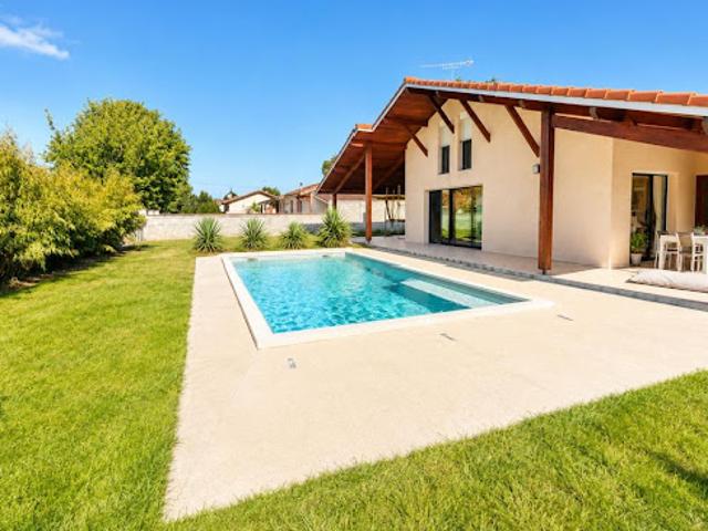 Vente Maison 4 pièces 140 m2 Candresse